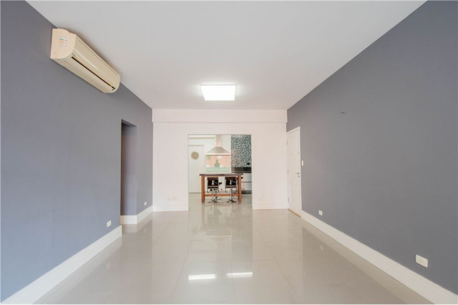 Imagem Imóvel com 2 Quartos à Venda, em Cerqueira César - São Paulo Imagem Imóvel com 2 Quartos à Venda, em Cerqueira César - São Paulo