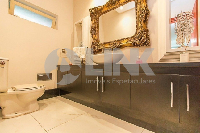 Imagem Casa com 5 Quartos à Venda, 800 m² em Jardim Botânico - Porto Alegre Imagem Casa com 5 Quartos à Venda, 800 m² em Jardim Botânico - Porto Alegre
