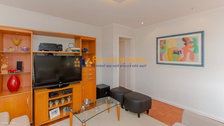 Imagem Apartamento com 2 Quartos à Venda, 170 m² em Santa Cecília - Porto Alegre Imagem Apartamento com 2 Quartos à Venda, 170 m² em Santa Cecília - Porto Alegre