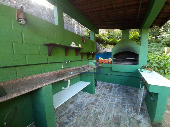 Imagem Chácara com 6 Quartos à Venda, 4.770 m² em Canto Do Forte - Praia Grande Imagem Chácara com 6 Quartos à Venda, 4.770 m² em Canto Do Forte - Praia Grande