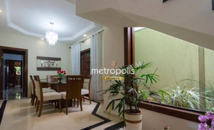 Imagem Sobrado com 3 Quartos à Venda ou Locação, 260 m² em Santa Paula - São Caetano Do Sul Imagem Sobrado com 3 Quartos à Venda ou Locação, 260 m² em Santa Paula - São Caetano Do Sul