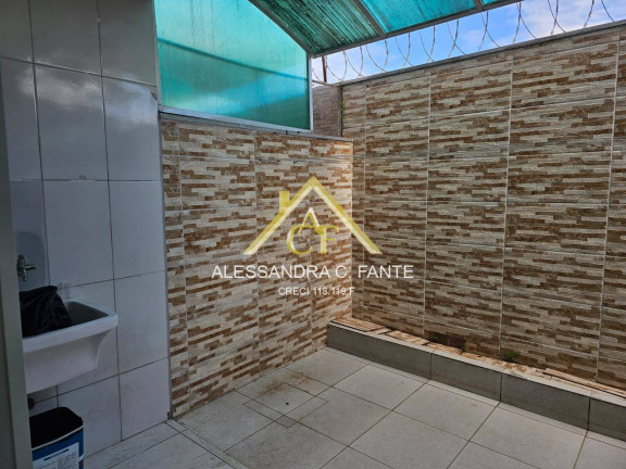 Imagem Sobrado com 2 Quartos para Alugar, 69 m² em Parque Novo Imigrante - Mongaguá
