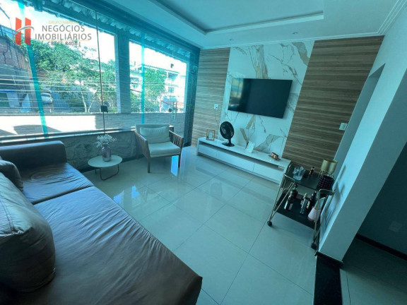 Imagem Casa com 4 Quartos à Venda, 400 m² em Jardim Vinte E Cinco De Agosto - Duque De Caxias Imagem Casa com 4 Quartos à Venda, 400 m² em Jardim Vinte E Cinco De Agosto - Duque De Caxias