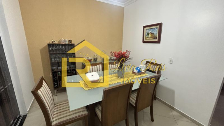 Imagem Casa com 3 Quartos à Venda, 130 m² em Jardim Mariléa - Rio Das Ostras Imagem Casa com 3 Quartos à Venda, 130 m² em Jardim Mariléa - Rio Das Ostras