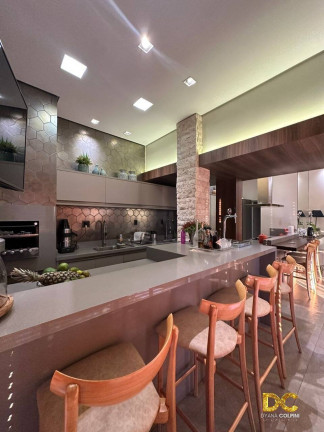 Imagem Casa de Condomínio com 4 Quartos à Venda, 323 m² em Jardim Itália - Cuiabá Imagem Casa de Condomínio com 4 Quartos à Venda, 323 m² em Jardim Itália - Cuiabá