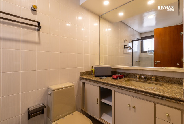 Imagem Apartamento com 4 Quartos à Venda, 250 m² em Aclimação - São Paulo
