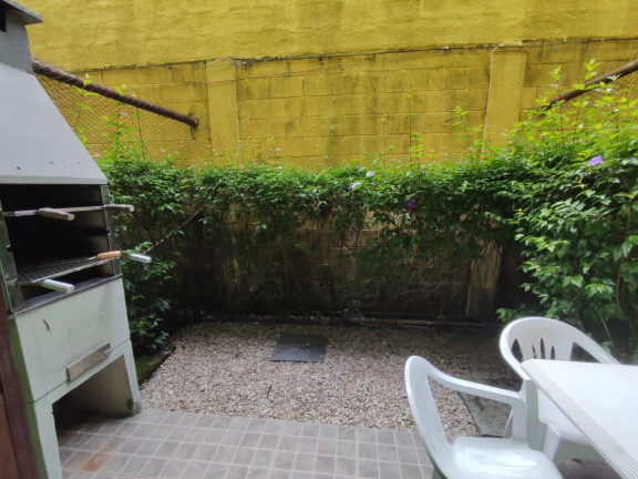 Imagem Sobrado com 32 Quartos à Venda, 280 m² em Boiçucanga - São Sebastião Imagem Sobrado com 32 Quartos à Venda, 280 m² em Boiçucanga - São Sebastião