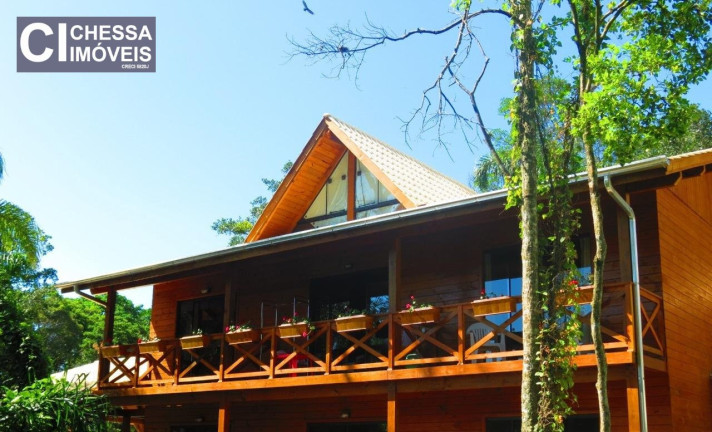 Imagem Chácara com 6 Quartos à Venda, 450 m² em Mariscal - Bombinhas Imagem Chácara com 6 Quartos à Venda, 450 m² em Mariscal - Bombinhas