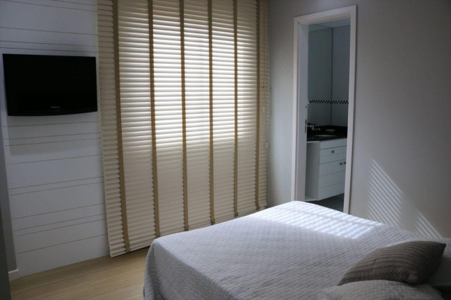 Imagem Apartamento com 2 Quartos à Venda, 99 m² em Cristo Rei - Curitiba