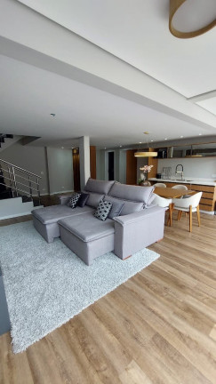 Imagem Casa com 3 Quartos à Venda, 212 m² em Interlagos - São Paulo Imagem Casa com 3 Quartos à Venda, 212 m² em Interlagos - São Paulo