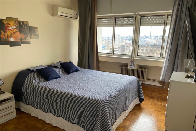 Imagem Apartamento com 3 Quartos à Venda, 289 m² em Centro Histórico - Porto Alegre Imagem Apartamento com 3 Quartos à Venda, 289 m² em Centro Histórico - Porto Alegre