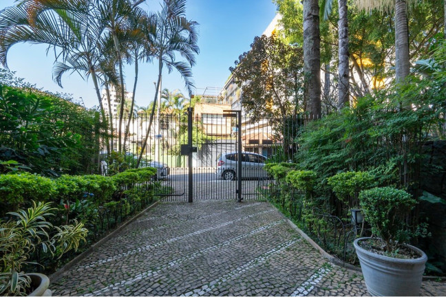 Imagem Imóvel com 2 Quartos à Venda, 54 m² em Vila Madalena - São Paulo Imagem Imóvel com 2 Quartos à Venda, 54 m² em Vila Madalena - São Paulo