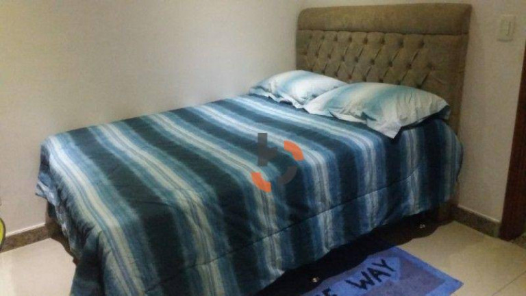 Imagem Casa com 5 Quartos à Venda, 218 m² em Califórnia - Nova Iguaçu