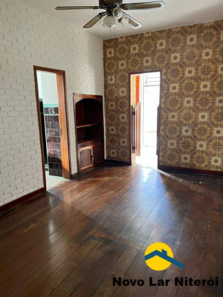 Imagem Casa com 3 Quartos à Venda, 240 m² em Centro - Niterói