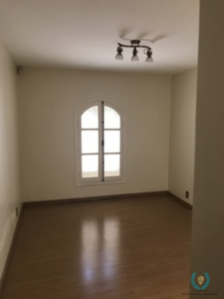 Imagem Casa com 4 Quartos à Venda, 236 m² em Jardim Meny - São Roque Imagem Casa com 4 Quartos à Venda, 236 m² em Jardim Meny - São Roque