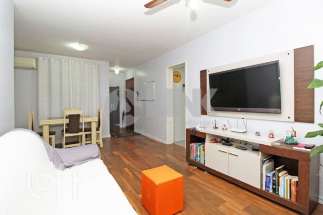 Imagem Apartamento com 3 Quartos à Venda, 78 m² em São João - Porto Alegre
