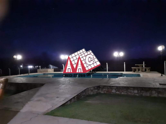 Imagem Imóvel com 3 Quartos à Venda, 350 m² em Porangaba - Porangaba Imagem Imóvel com 3 Quartos à Venda, 350 m² em Porangaba - Porangaba