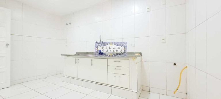 Imagem Imóvel com 4 Quartos à Venda, 360 m² em Freguesia (jacarepaguá) - Rio De Janeiro Imagem Imóvel com 4 Quartos à Venda, 360 m² em Freguesia (jacarepaguá) - Rio De Janeiro
