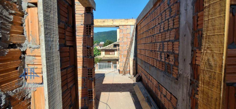 Imagem Casa com 3 Quartos à Venda, 179 m² em Lagoa Da Conceição - Florianópolis Imagem Casa com 3 Quartos à Venda, 179 m² em Lagoa Da Conceição - Florianópolis