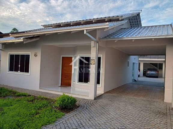 Imagem Casa com 5 Quartos à Venda, 190 m² em Pirabeiraba (pirabeiraba) - Joinville
