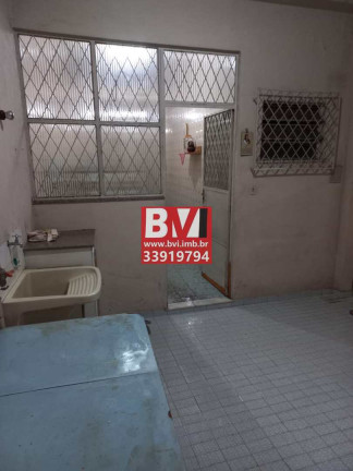 Imagem Casa com 5 Quartos à Venda, 250 m² em Vila Kosmos - Rio De Janeiro