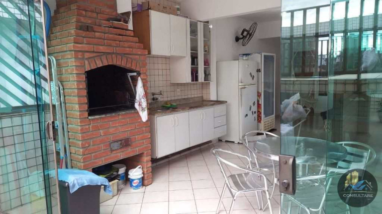 Imagem Casa com 4 Quartos à Venda, 212 m² em Embaré - Santos Imagem Casa com 4 Quartos à Venda, 212 m² em Embaré - Santos