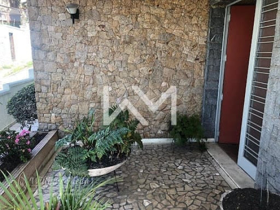 Imagem Sobrado com 3 Quartos à Venda, 320 m² em Jardim Maia - Guarulhos Imagem Sobrado com 3 Quartos à Venda, 320 m² em Jardim Maia - Guarulhos