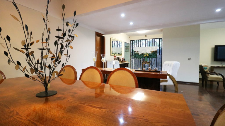 Imagem Casa com 5 Quartos à Venda, em Vila Mariana - São Paulo Imagem Casa com 5 Quartos à Venda, em Vila Mariana - São Paulo
