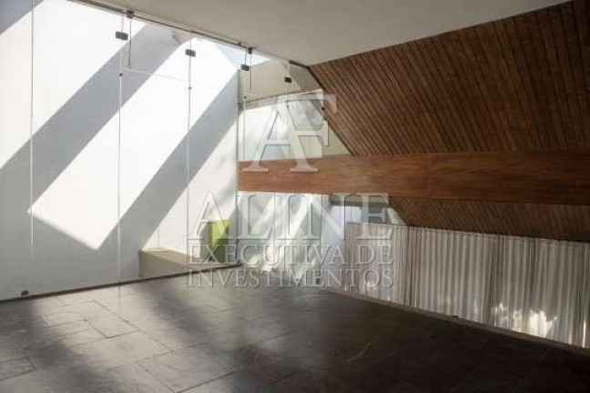 Imagem Sobrado com 4 Quartos à Venda, 200 m² em Indianópolis - São Paulo