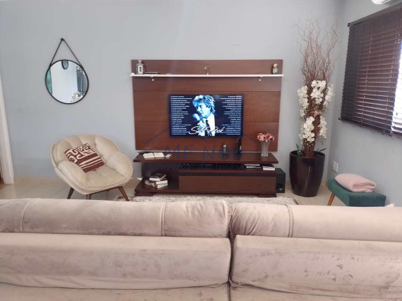 Imagem Casa com 3 Quartos à Venda, 283 m² em Centro - Pirassununga Imagem Casa com 3 Quartos à Venda, 283 m² em Centro - Pirassununga