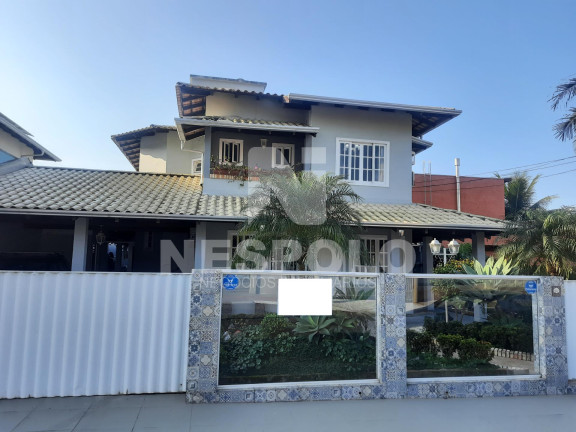 Casa com 3 Quartos à Venda, 348 m² em Praia Dos Amores - Balneario Camboriu