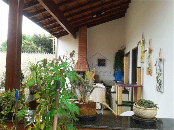 Imagem Casa com 3 Quartos à Venda, 159 m² em Jardim Carlos Gomes - Pirassununga Imagem Casa com 3 Quartos à Venda, 159 m² em Jardim Carlos Gomes - Pirassununga