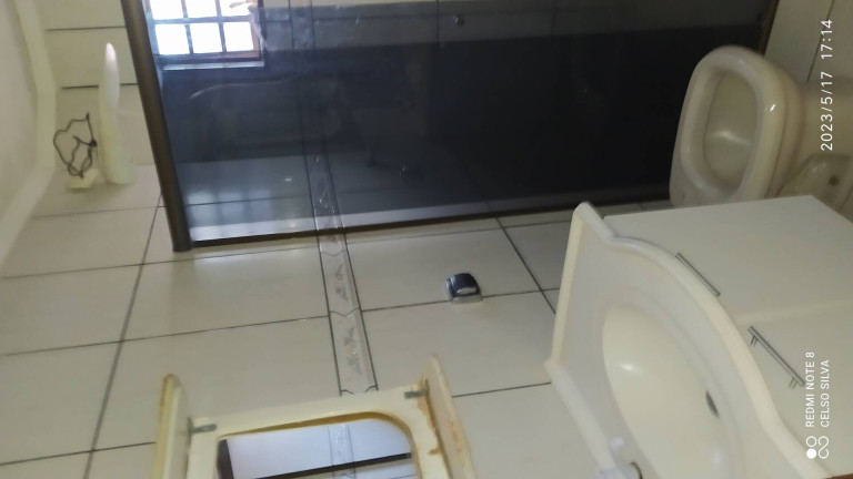 Imagem Casa com 6 Quartos à Venda, 247 m² em Jardim Seminário - Maringá Imagem Casa com 6 Quartos à Venda, 247 m² em Jardim Seminário - Maringá
