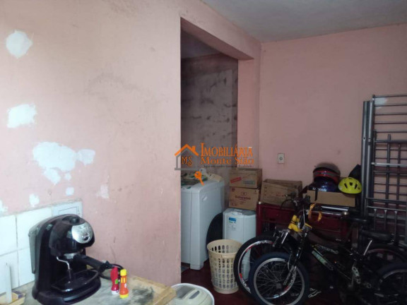 Imagem Sobrado com 6 Quartos à Venda, 200 m² em Jardim São Domingos - Guarulhos Imagem Sobrado com 6 Quartos à Venda, 200 m² em Jardim São Domingos - Guarulhos