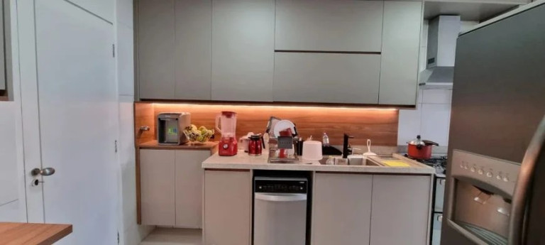 Imagem Apartamento com 4 Quartos para Alugar ou Temporada, 138 m² em Aclimação - São Paulo Imagem Apartamento com 4 Quartos para Alugar ou Temporada, 138 m² em Aclimação - São Paulo