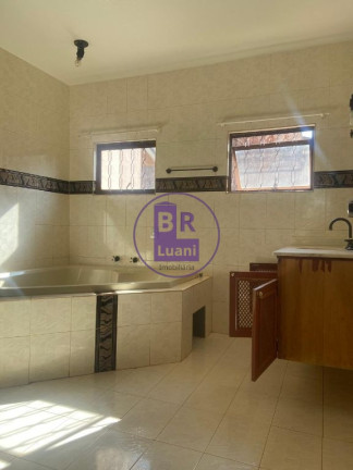 Imagem Sobrado com 3 Quartos à Venda, 295 m² em Lima Azevedo - Londrina Imagem Sobrado com 3 Quartos à Venda, 295 m² em Lima Azevedo - Londrina