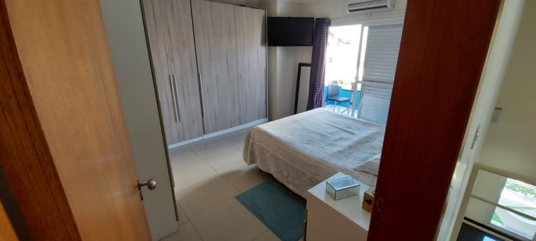 Imagem Casa de Condomínio com 3 Quartos à Venda, em Piracangaguá - Taubaté Imagem Casa de Condomínio com 3 Quartos à Venda, em Piracangaguá - Taubaté