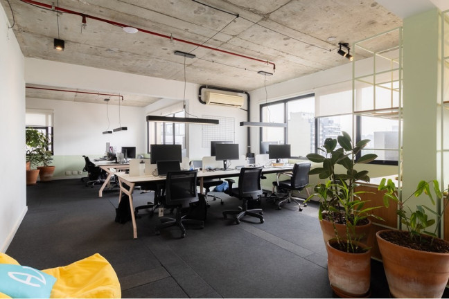 Sala Comercial à Venda, 65 m² em Pinheiros - São Paulo