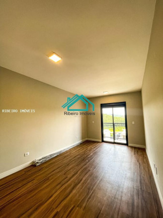 Imagem Casa com 3 Quartos à Venda, 185 m² em Portais (polvilho) - Cajamar Imagem Casa com 3 Quartos à Venda, 185 m² em Portais (polvilho) - Cajamar
