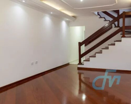 Imagem Sobrado com 3 Quartos à Venda, 135 m² em Vila Brasileira - Mogi Das Cruzes Imagem Sobrado com 3 Quartos à Venda, 135 m² em Vila Brasileira - Mogi Das Cruzes
