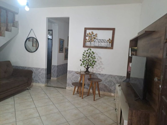 Imagem Casa com 3 Quartos à Venda, 140 m² em Jardim Itatiaia - Itatiaia
