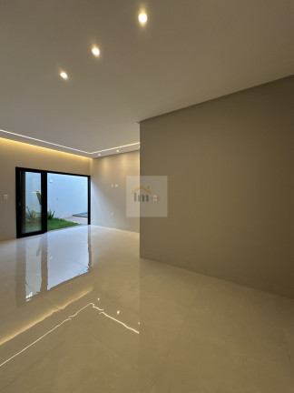 Imagem Casa com 3 Quartos à Venda, 160 m² em Setor Três Marias - Goiânia Imagem Casa com 3 Quartos à Venda, 160 m² em Setor Três Marias - Goiânia