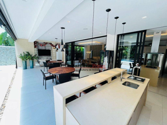 Imagem Casa com 7 Quartos à Venda, 580 m² em Riviera Módulo 12 - Bertioga Imagem Casa com 7 Quartos à Venda, 580 m² em Riviera Módulo 12 - Bertioga