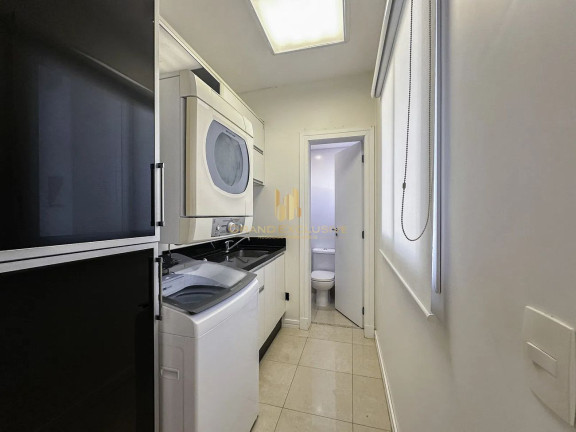 Imagem Apartamento com 3 Quartos à Venda, 139 m² em Centro - Balneário Camboriú Imagem Apartamento com 3 Quartos à Venda, 139 m² em Centro - Balneário Camboriú