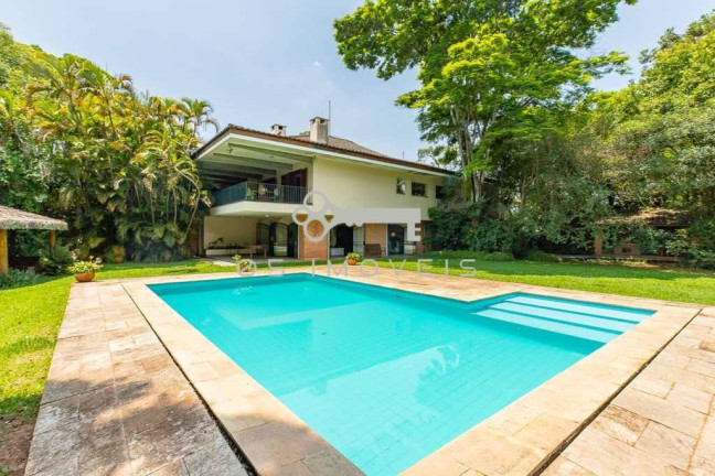Imagem Casa com 6 Quartos à Venda, em Parque Silvino Pereira - Cotia Imagem Casa com 6 Quartos à Venda, em Parque Silvino Pereira - Cotia