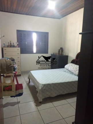 Imagem Casa com 4 Quartos à Venda, 194 m² em Pedregulho - Guaratinguetá Imagem Casa com 4 Quartos à Venda, 194 m² em Pedregulho - Guaratinguetá