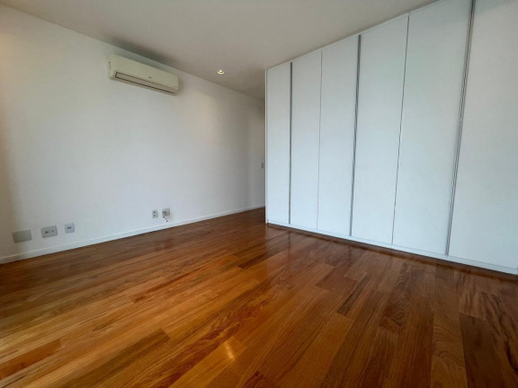 Imagem Apartamento com 4 Quartos à Venda, 376 m² em Barra Da Tijuca - Rio De Janeiro Imagem Apartamento com 4 Quartos à Venda, 376 m² em Barra Da Tijuca - Rio De Janeiro