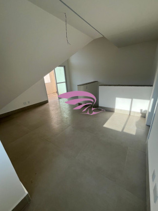 Imagem Casa com 4 Quartos à Venda, 160 m² em Jardim Das Américas - Curitiba Imagem Casa com 4 Quartos à Venda, 160 m² em Jardim Das Américas - Curitiba