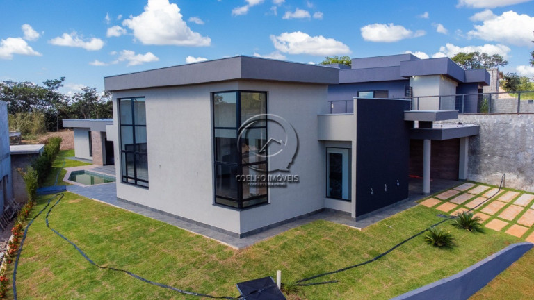 Casa com 3 Quartos à Venda, 420 m² em Jardim Botânico - Brasília
