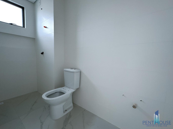 Imagem Cobertura com 5 Quartos à Venda, 321 m² em Pioneiros - Balneário Camboriú